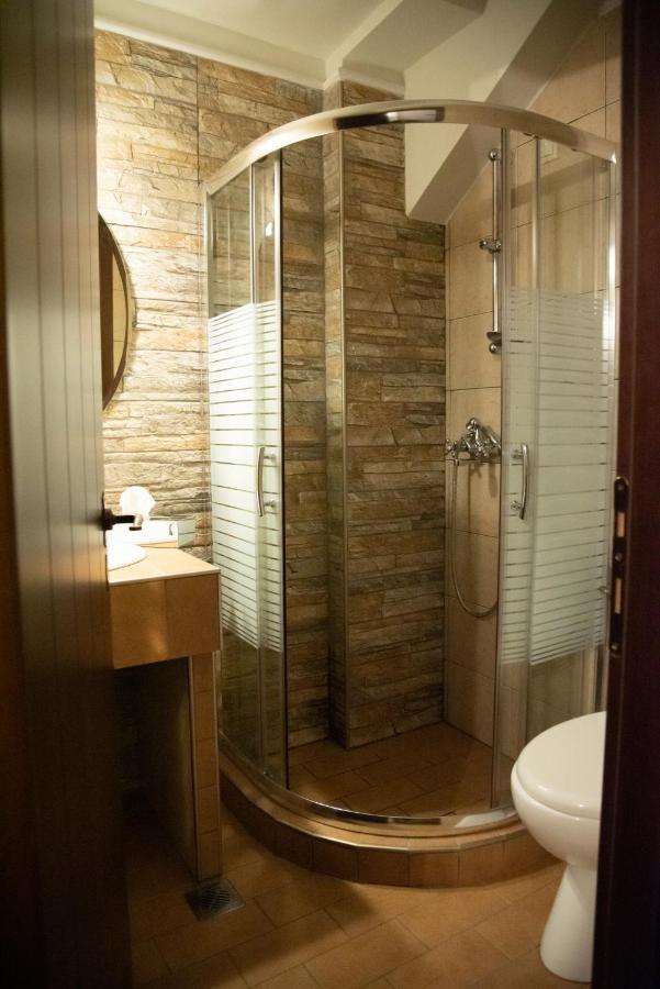 Imon Wellness Apartment Palaios Panteleimonas Ngoại thất bức ảnh