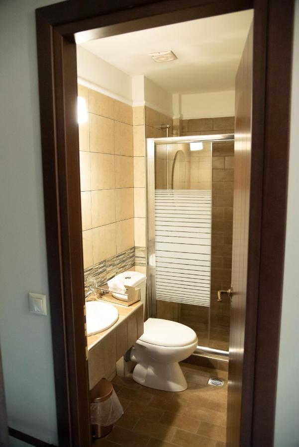 Imon Wellness Apartment Palaios Panteleimonas Ngoại thất bức ảnh
