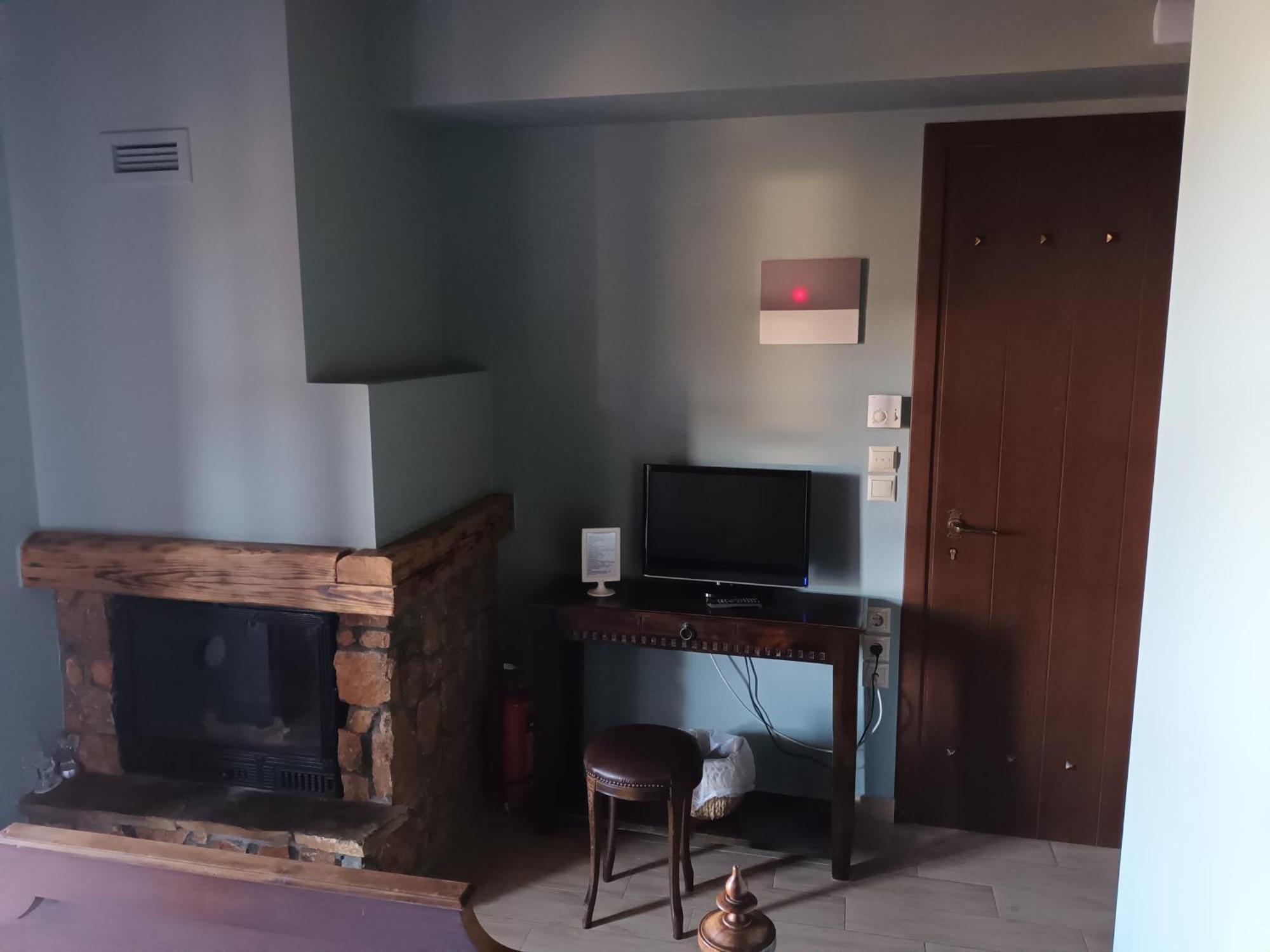 Imon Wellness Apartment Palaios Panteleimonas Ngoại thất bức ảnh