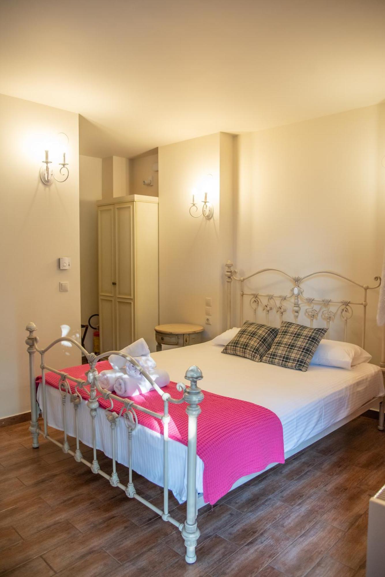 Imon Wellness Apartment Palaios Panteleimonas Ngoại thất bức ảnh